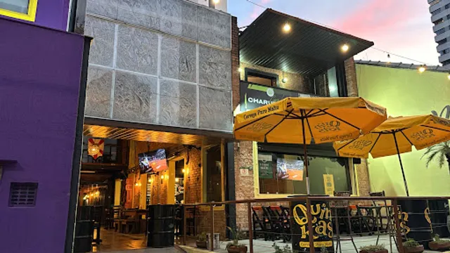 Sambá - Cervejaria e Gastronomia - Pompeia