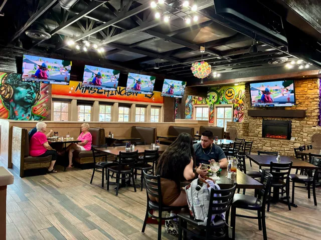 Capricho’s Bar & Mexican Vibes