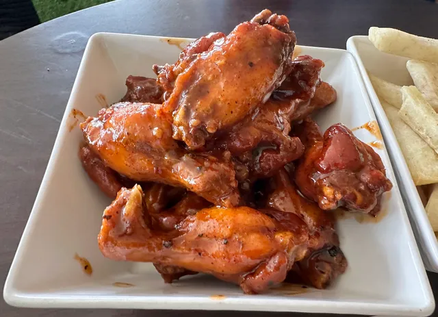 The Honey suckle, Airport