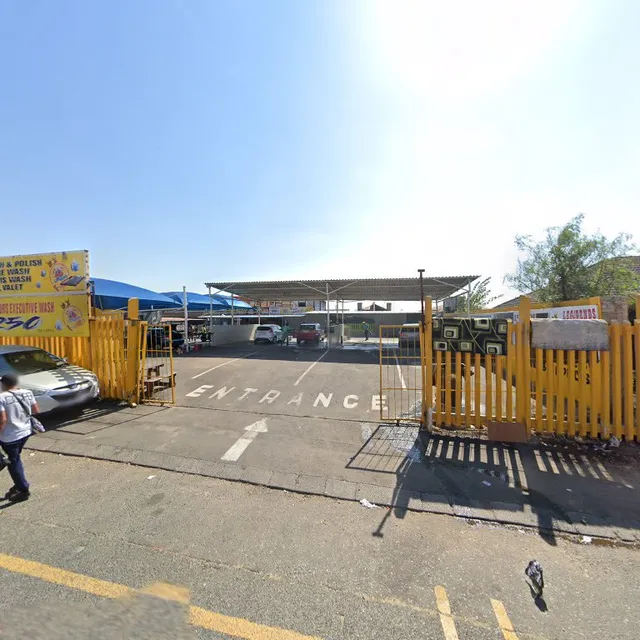 King Sports Bar & Grill