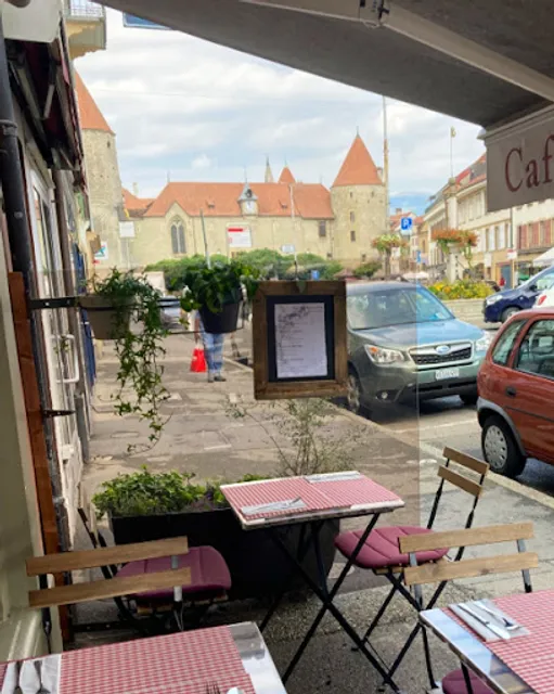 Café restaurant le Starmania