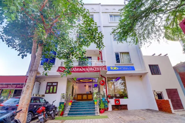 FabHotel Bhawana