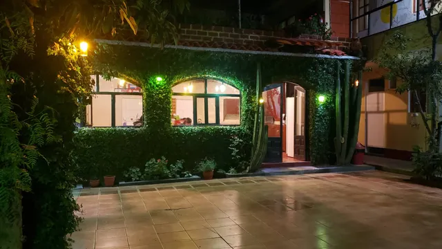 Huaraz Colonial - Bed & Breakfast