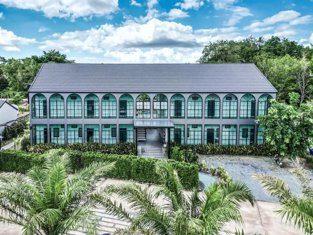 ตราดธารา บูทีค โฮเทล