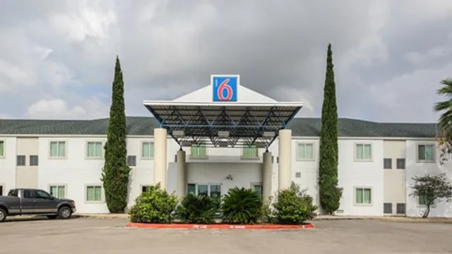 Motel 6 New Braunfels, TX