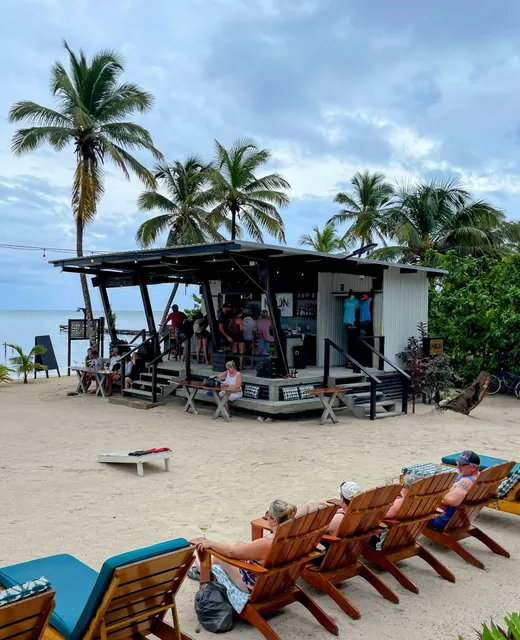 Moon Bar (Adults Only 18+)