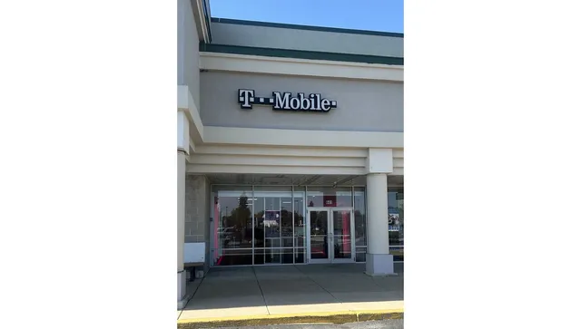 T-Mobile Authorized Retailer