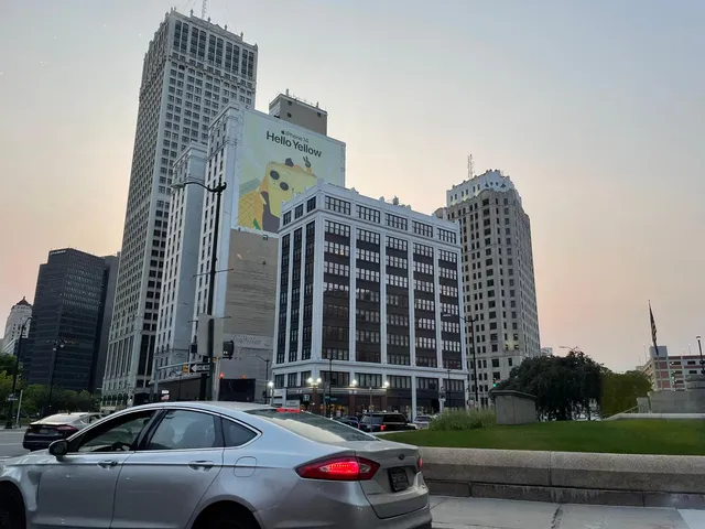 New Cadillac Square Apartments