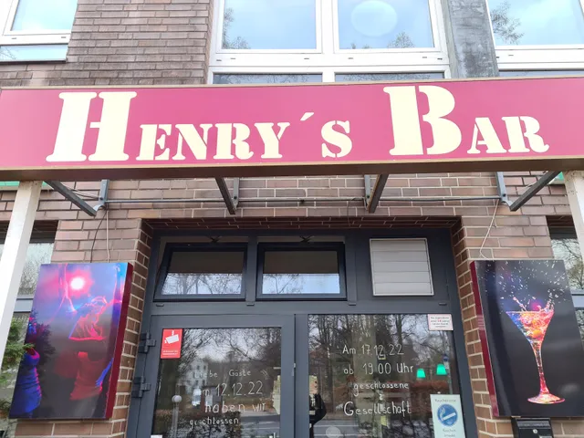 Henry's Bar