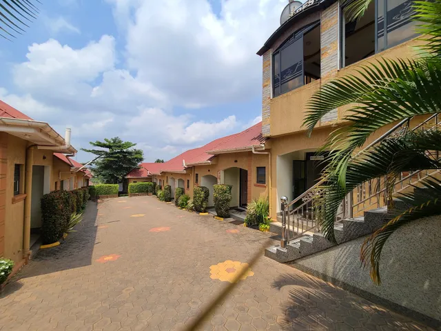 Imara Hotel, Kyengera Mugongo