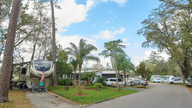 Clover Leaf Forest RV Resort