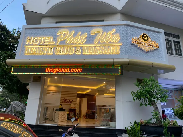 Phát Tiến Hotel & Massage