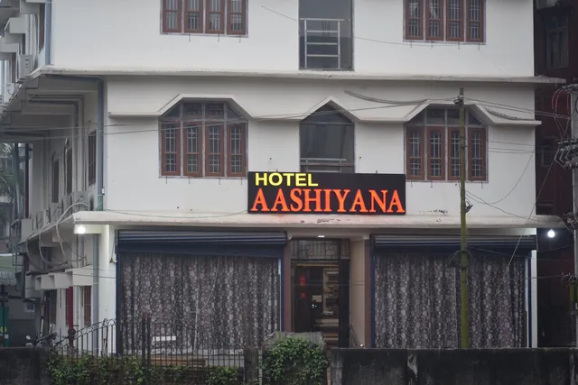 Hotel Aashiyana
