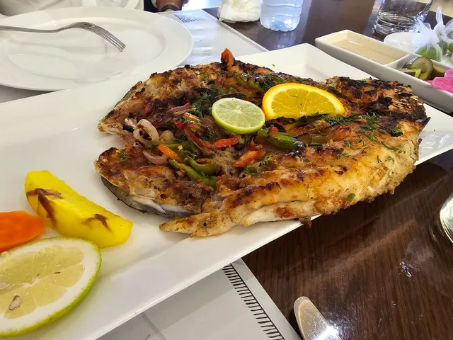 مطعم المراكبي للمأكولات البحرية