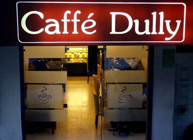 Caffe Dully Coffee Shop