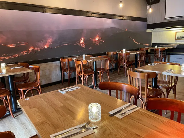 Fish House | Bar & Grill