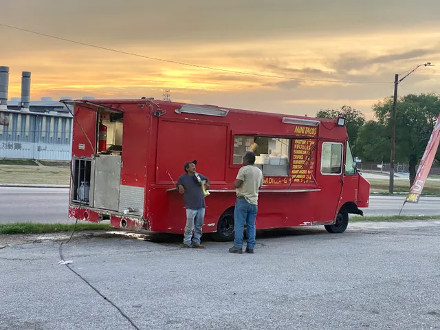 Mini Tacos El Primito Food Truck
