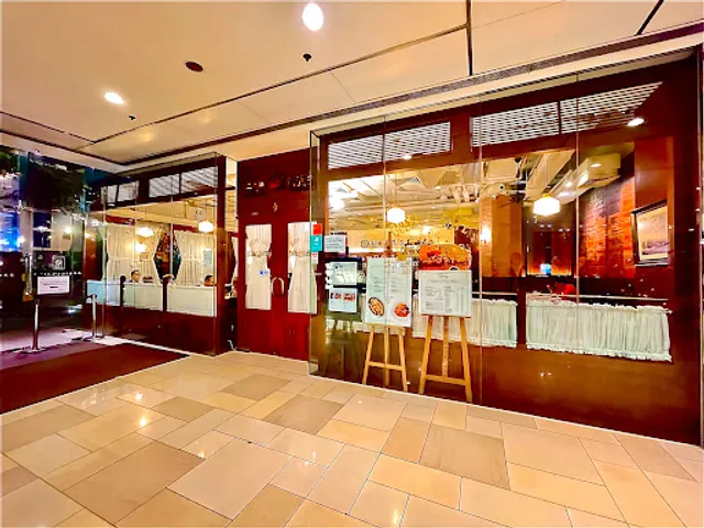 Queen's Cafe (North Point)