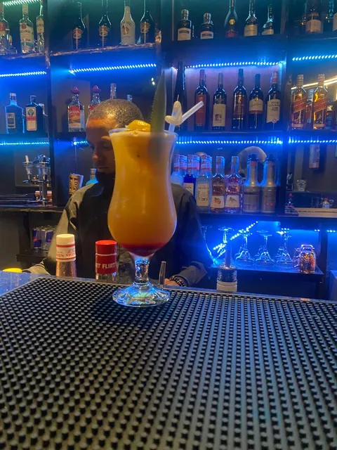 9Kisses Sport Bar & Lounge