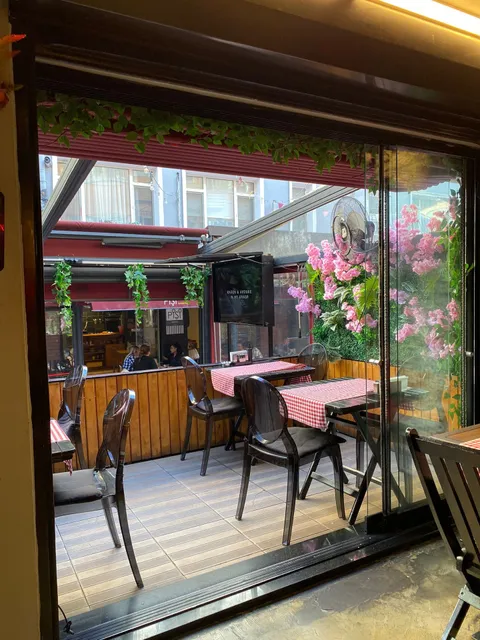 Siyah Cafe & Breakfest