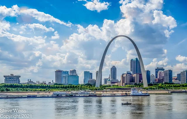 The Photo Pros & St. Louis School of Photography -formerly Creve Coeur Camera