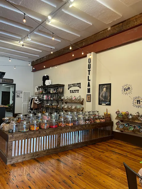 Southern Sugar Saloon