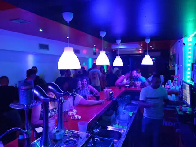 Bar las Bichotas pub