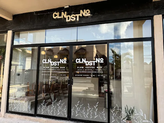 Clandestino Coffee Shop