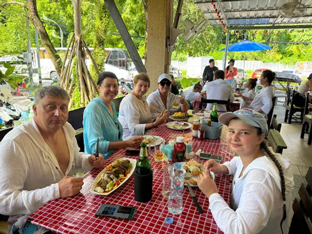 Mai Restaurant Delicious