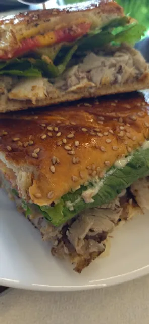 Delissimo “Helados & Café”