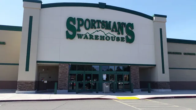 Sportsman's Warehouse