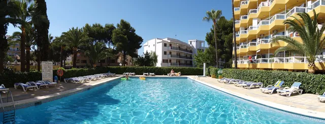 Las Palomas Apartments - Econotels