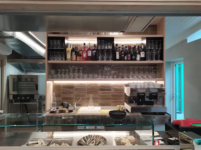 AI BANKY Specialità locali di pesce