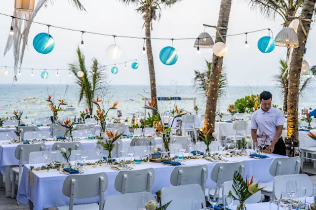 Shore Club, An Bang Beach