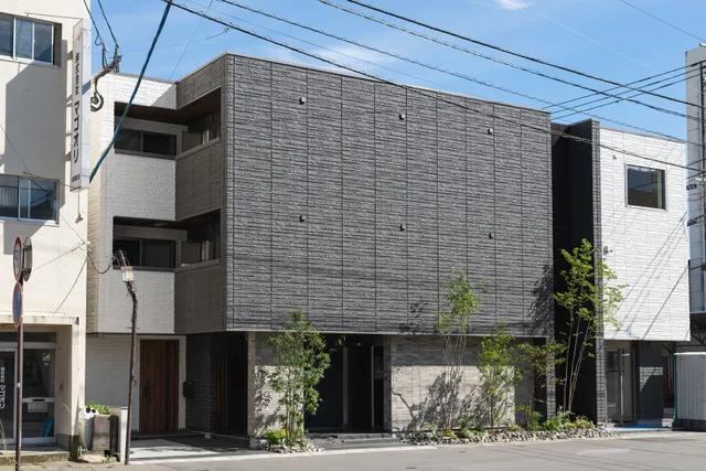 GRAND BASE Saiwaimachi