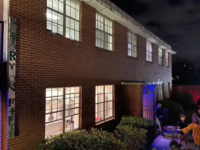 Factory on Fifth Avenue LLC