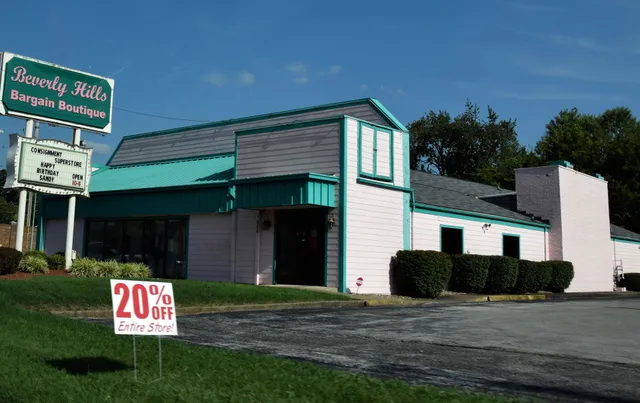 Beverly Hills Bargain Boutique