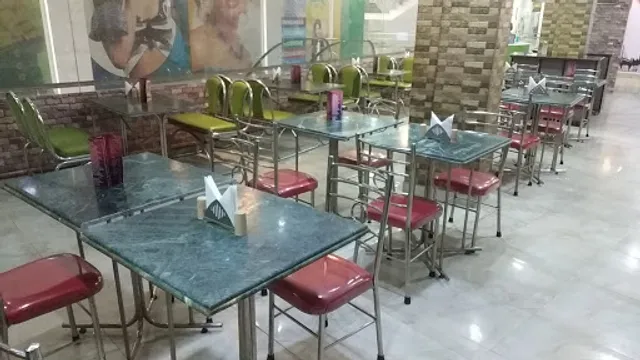 PYAASA - VEG VAATIKA