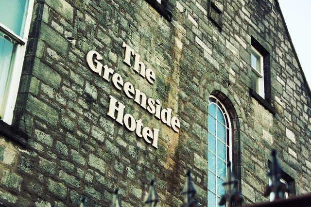 Greenside hotel