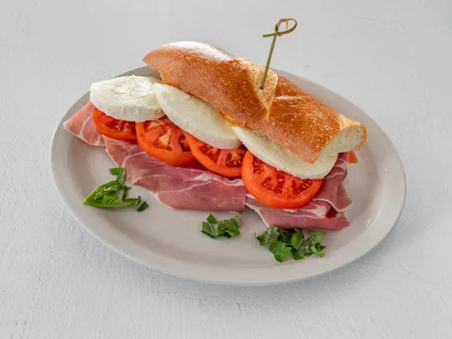 Cortina's Pizza Shop