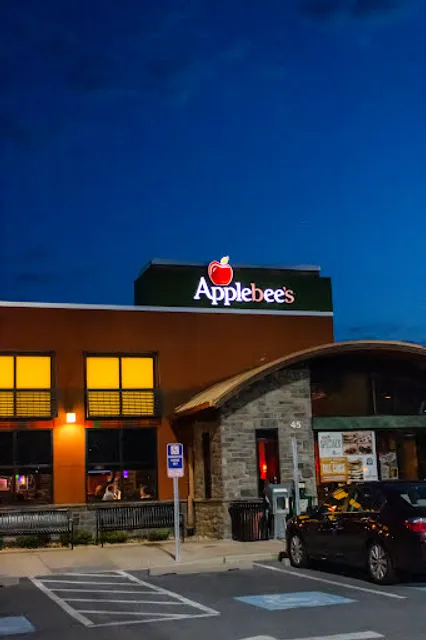 Applebee's Grill + Bar