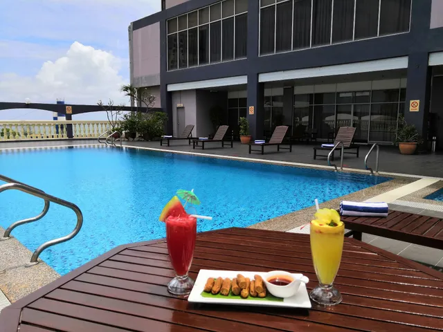 Hotel Grand Continental Kuala Terengganu (4 Star)