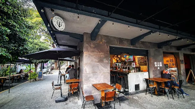 Cyprez Roma Tap Room