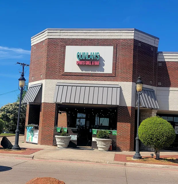 Quinlan's Bar and Grill