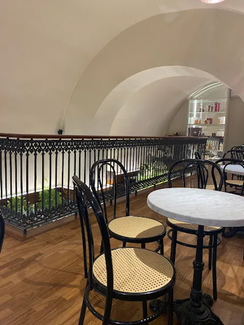 Cafè Bistrot Savoia