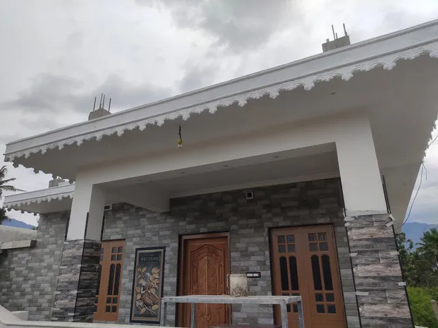 Pavithra cottage marayoor