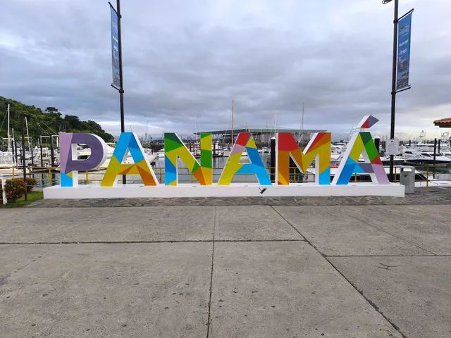 Fuerte Amador. Resort & Marina