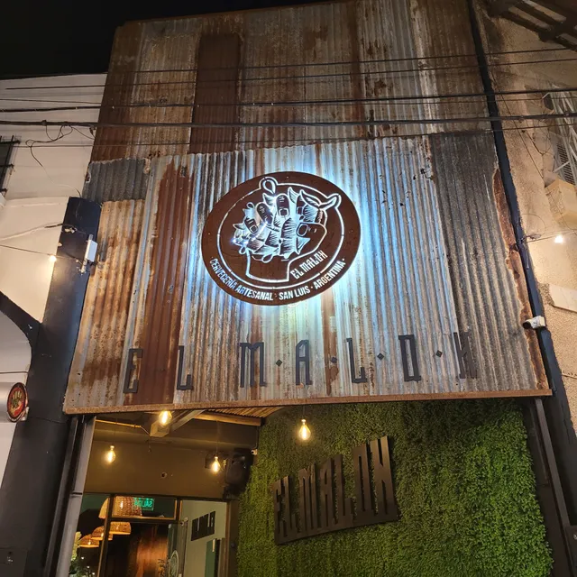 Cervecería El Malón BEER & FOOD