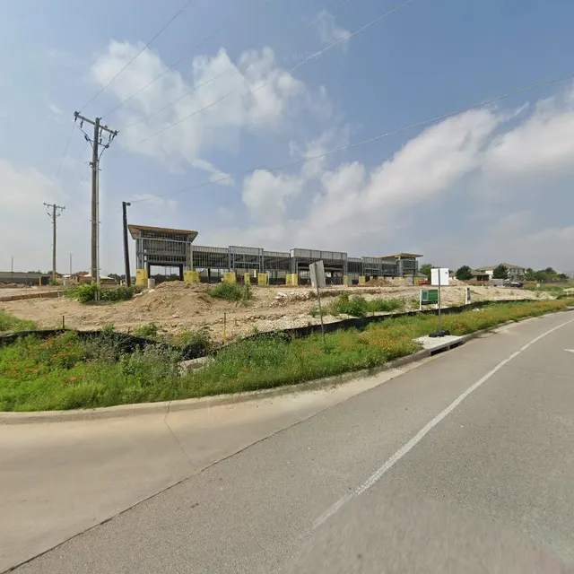 Barking Armadillo Social with Bahler Street Pizza