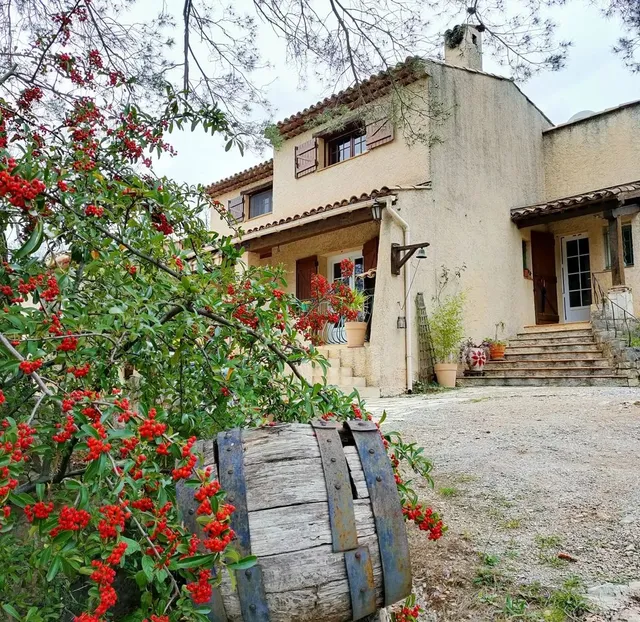 Villa Les Chariotins